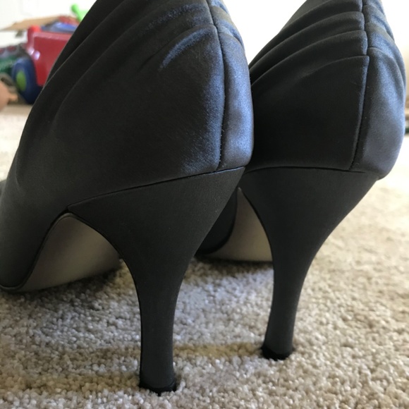 🍁5/20$!!! Satin Metallic Knot Front Formal/Prom Heels - Picture 6 of 13